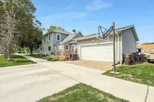 227 E 2nd St, Blue Earth, MN 56013 - Photo 15