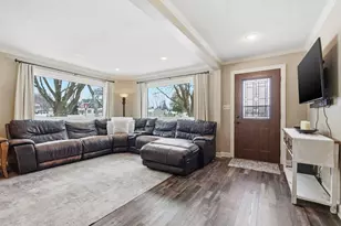 227 E 2nd St, Blue Earth, MN 56013 - Photo 23