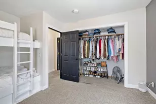 227 E 2nd St, Blue Earth, MN 56013 - Photo 35