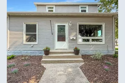 227 E 2nd Street, Blue Earth, MN 56013 - Photo 3