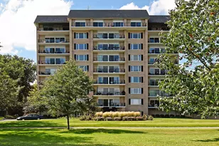 3200 W Bde Maka Ska Pkwy, Minneapolis, MN 55416 - Photo 1