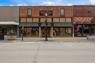 417 N Main Street, Austin, MN 55912 - Photo 1