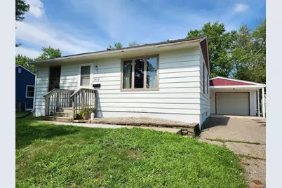 1412 Manor Avenue, Albert Lea, MN 56007 - Photo 1