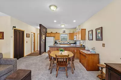 2929 Hemingway Drive, Chaska, MN 55318 - Photo 15