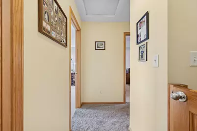 2929 Hemingway Drive, Chaska, MN 55318 - Photo 21