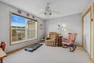 2929 Hemingway Dr, Chaska, MN 55318 - Photo 29