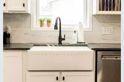 446 Pacific Avenue, Hancock, MN 56244 - Photo 7