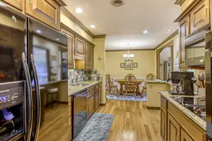 8621 Basswood Rd, Eden Prairie, MN 55344 - Photo 3