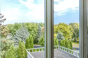 8621 Basswood Rd, Eden Prairie, MN 55344 - Photo 37