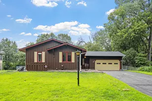 1109 Welcome Cir, Golden Valley, MN 55422 - Photo 1