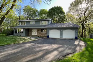 19 Robin Ct, North Mankato, MN 56003 - Photo 1