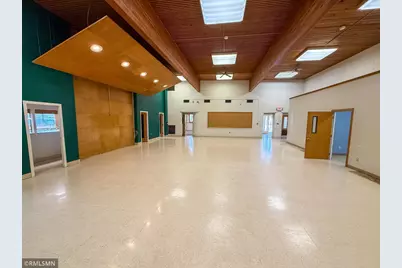 555 East Avenue, Zumbrota, MN 55992 - Photo 11