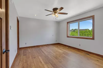 1804 Amblewood Drive, Saint Cloud, MN 56303 - Photo 19