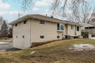 4625 Rhode Island Avenue N, New Hope, MN 55428 - Photo 9