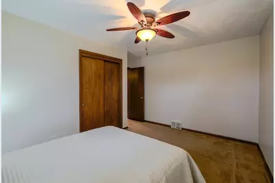 4625 Rhode Island Avenue N, New Hope, MN 55428 - Photo 23