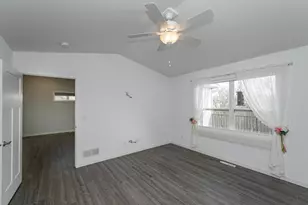 1181 Hewitt Blvd, Red Wing, MN 55066 - Photo 9