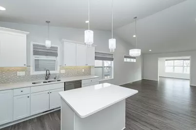 1181 Hewitt Boulevard, Red Wing, MN 55066 - Photo 7