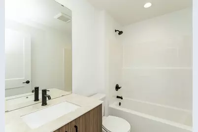 1085 Century Village Lane NE, Rochester, MN 55906 - Photo 17