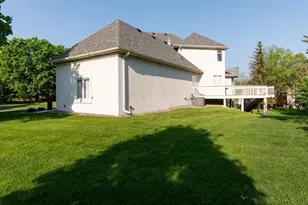 10127 Trotters Path, Eden Prairie, MN 55347 - Photo 41