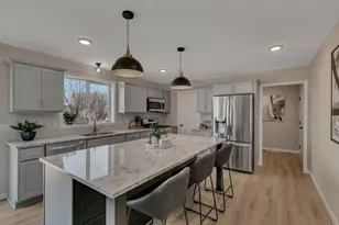 31014 Goldfinch Ln, Rockville, MN 56301 - Photo 5