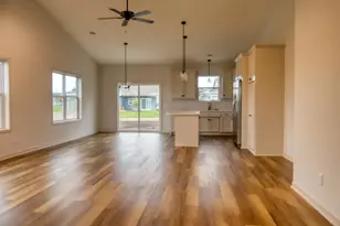 260 Spring St, Osceola, WI 54020 - Photo 3