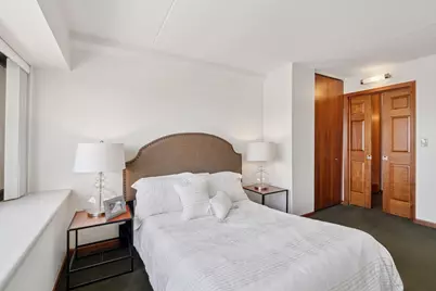 1920 S 1st Street #1502, Minneapolis, MN 55454 - Photo 17