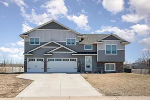 330 N Benet Ave, Rush City, MN 55069 - Photo 1