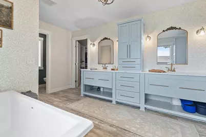 5690 Zanzibar Lane N, Plymouth, MN 55446 - Photo 25