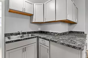 3148 3rd Ave S, Minneapolis, MN 55408 - Photo 13