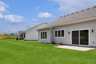 1907 Erie Dr, Northfield, MN 55057 - Photo 29