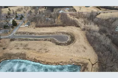 215 10th Avenue NE, Hutchinson, MN 55350 - Photo 5