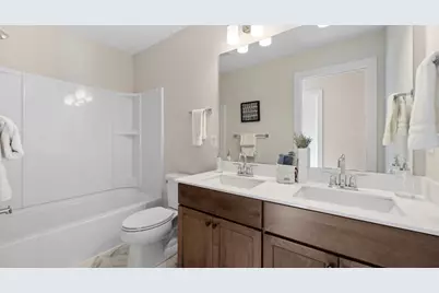 1513 Creekwood Drive, New Richmond, WI 54017 - Photo 21