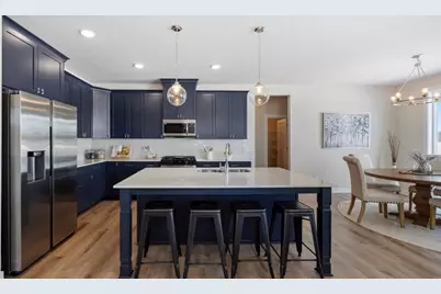 1513 Creekwood Drive, New Richmond, WI 54017 - Photo 9