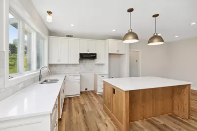 704 Kraewood Drive, Northfield, MN 55057 - Photo 7