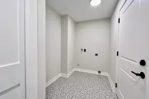 704 Kraewood Dr, Northfield, MN 55057 - Photo 17