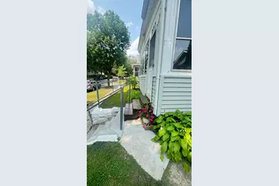 277 E Morton Street E, Saint Paul, MN 55107 - Photo 3