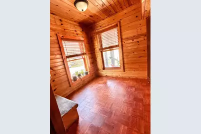 277 E Morton Street E, Saint Paul, MN 55107 - Photo 9