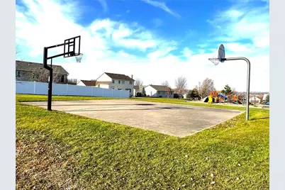 115 Rolling Hills Drive, Elgin, MN 55932 - Photo 9