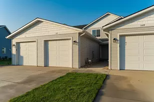 1105 Century Village Ln NE, Rochester, MN 55906 - Photo 3