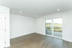 1105 Century Village Ln NE, Rochester, MN 55906 - Photo 9