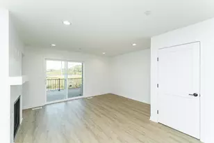 1109 Century Village Ln NE, Rochester, MN 55906 - Photo 9