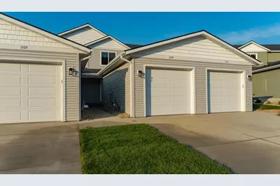 1109 Century Village Lane NE, Rochester, MN 55906 - Photo 3