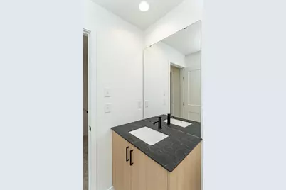 1109 Century Village Lane NE, Rochester, MN 55906 - Photo 17