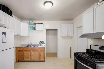 918 Queen Avenue N, Minneapolis, MN 55411 - Photo 11