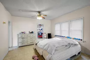 918 Queen Ave N, Minneapolis, MN 55411 - Photo 17