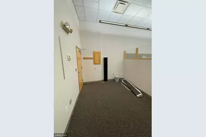 211 Broadway Avenue S, Rochester, MN 55904 - Photo 13