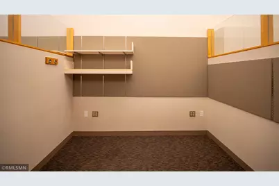211 Broadway Avenue S, Rochester, MN 55904 - Photo 5