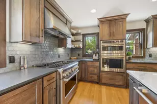 902 Crane Hill Trail, Hudson, WI 54016 - Photo 19