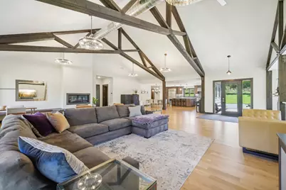 902 Crane Hill Trail, Hudson, WI 54016 - Photo 5