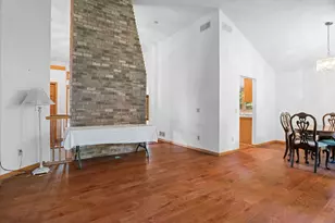 4512 Williston Rd, Minnetonka, MN 55345 - Photo 11